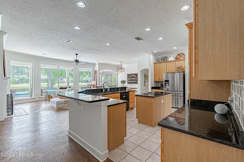 2233 S Brook Drive Fleming Island FL 32003