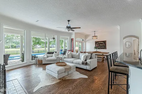 2233 S Brook Drive Fleming Island FL 32003