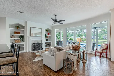 2233 S Brook Drive Fleming Island FL 32003