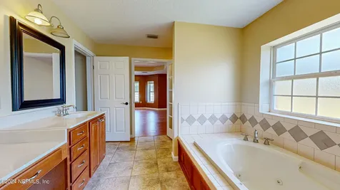 3618 NE Country Kitchen Road Madison FL 32340