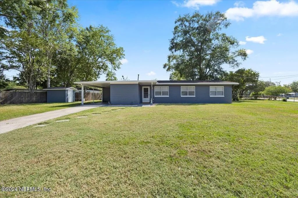 2165 Bo Peep Drive W Jacksonville FL 32210