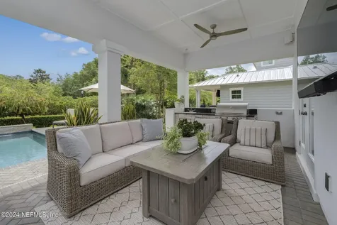 5146 Commissioner's Drive Jacksonville FL 32224