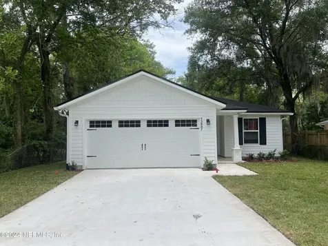 13807 Majestic Court Jacksonville FL 32218