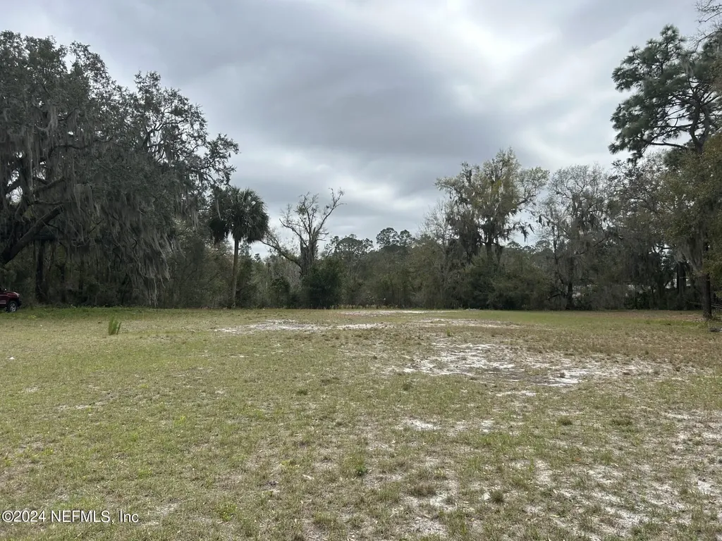 4505 Street Johns Avenue Palatka FL 32177