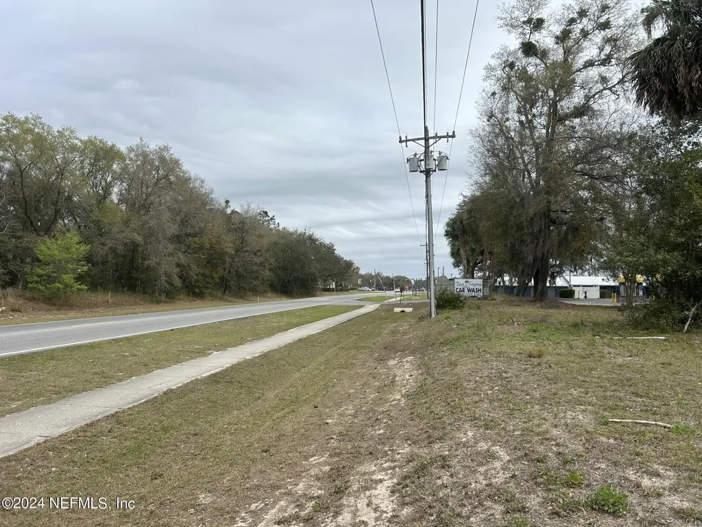 4505 Street Johns Avenue Palatka FL 32177