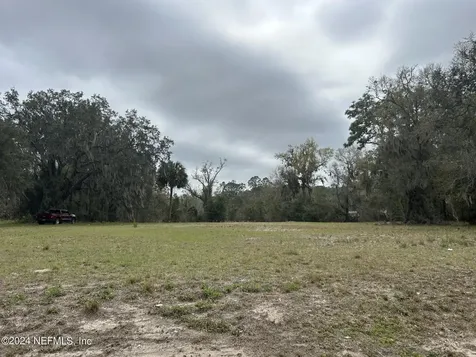 4505 Street Johns Avenue Palatka FL 32177
