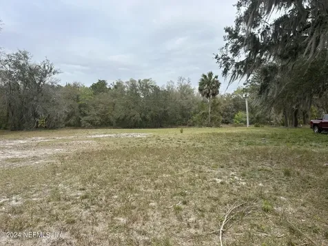 4505 Street Johns Avenue Palatka FL 32177