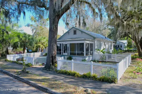 1323 Kirby Street Palatka FL 32177