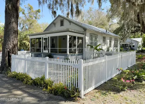 1323 Kirby Street Palatka FL 32177