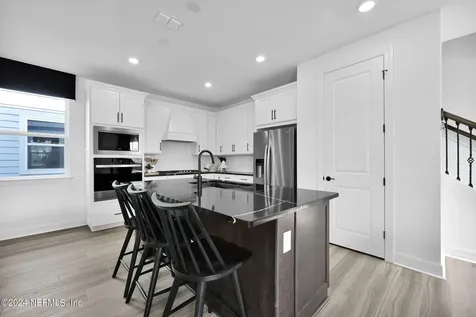 220 Hawthorn Park Circle Yulee FL 32097