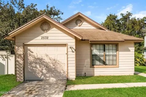 2532 Townsquare Drive Jacksonville FL 32216