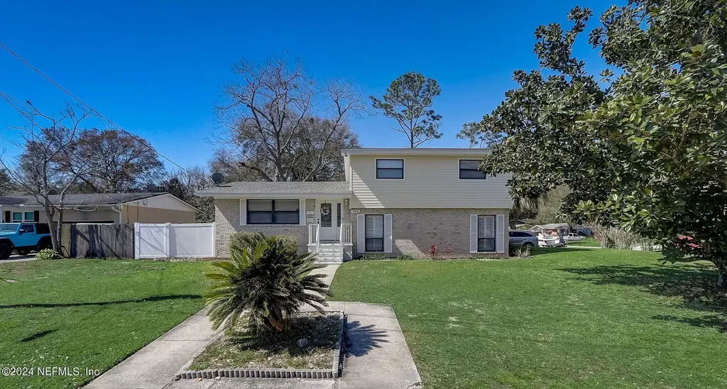 954 Millard Court E Jacksonville FL 32225