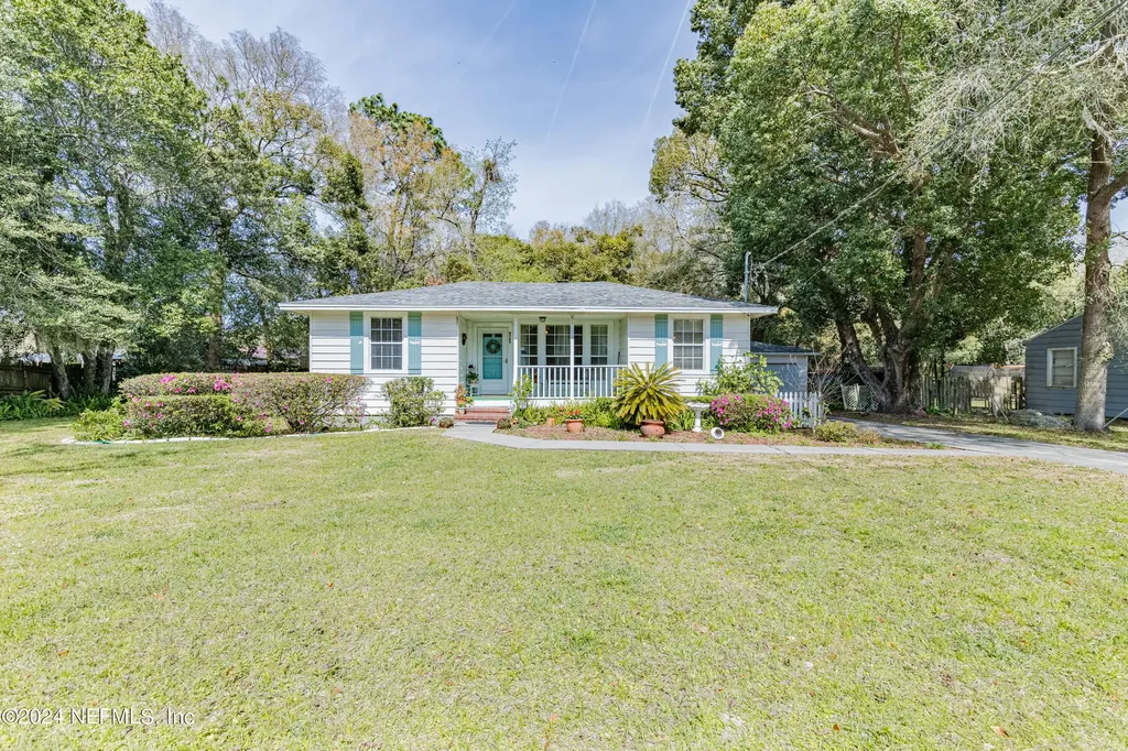 9725 Jupiter Court N Jacksonville FL 32246