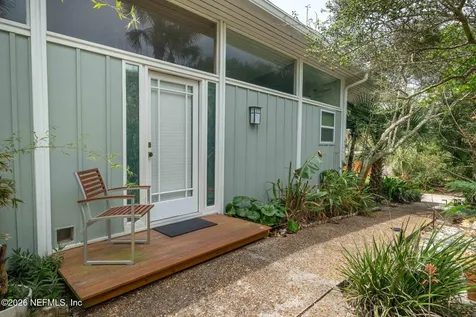 2337 Seminole Road Atlantic Beach FL 32233