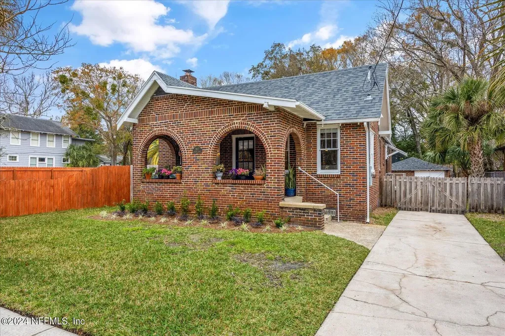 2677 College Street Jacksonville FL 32204