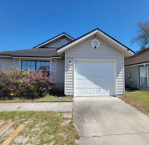 8812 Townsquare Court Jacksonville FL 32216