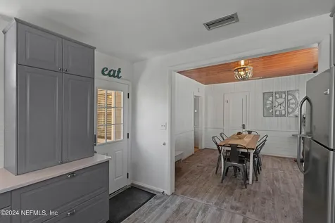 1207-1205 2nd Street S Jacksonville Beach FL 32250