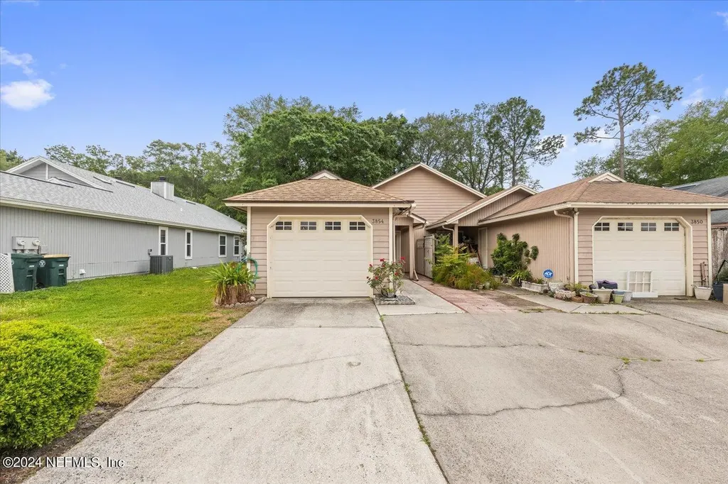 3854 Windridge Court Jacksonville FL 32257