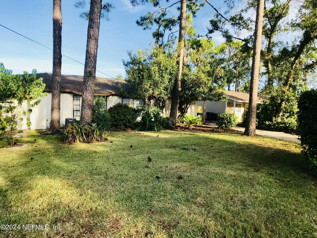 1335-1339 Violet Street Atlantic Beach FL 32233