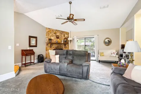 13532 Tarrasa Court W Jacksonville FL 32225