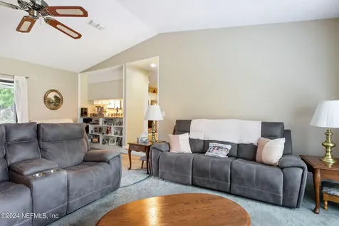 13532 Tarrasa Court W Jacksonville FL 32225