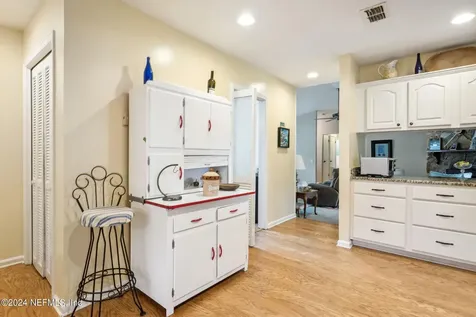 13532 Tarrasa Court W Jacksonville FL 32225