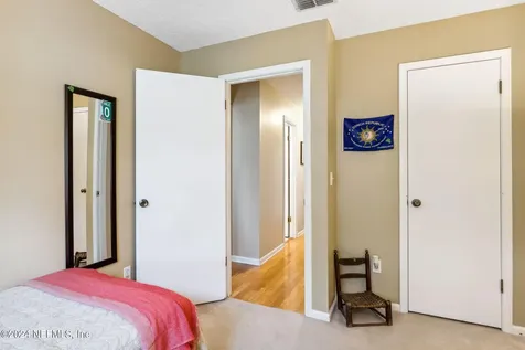 13532 Tarrasa Court W Jacksonville FL 32225