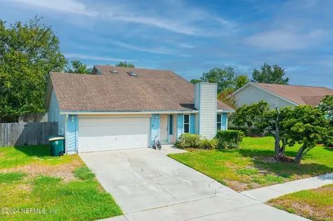 4573 Crosstie Road N Jacksonville FL 32257