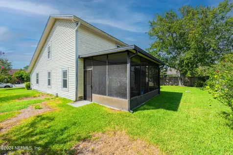 4573 Crosstie Road N Jacksonville FL 32257
