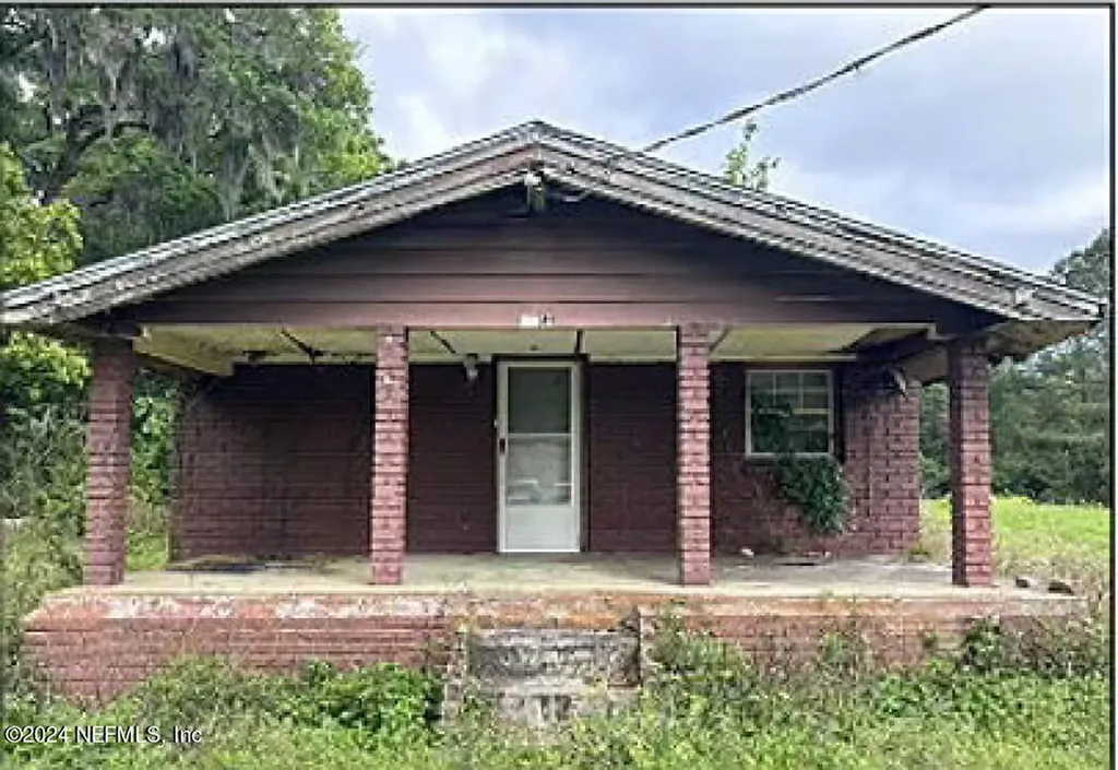 9801 Gibson Avenue Jacksonville FL 32208
