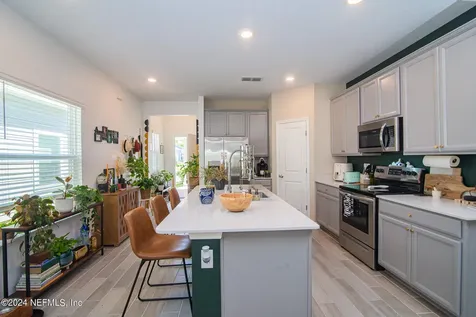 7320 Hilladale Creek Lane Jacksonville FL 32222