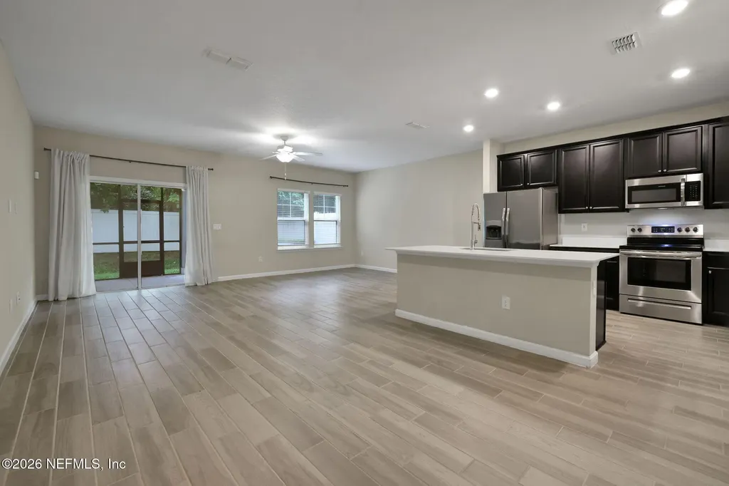 1625 Pottsburg Point Drive Jacksonville FL 32207
