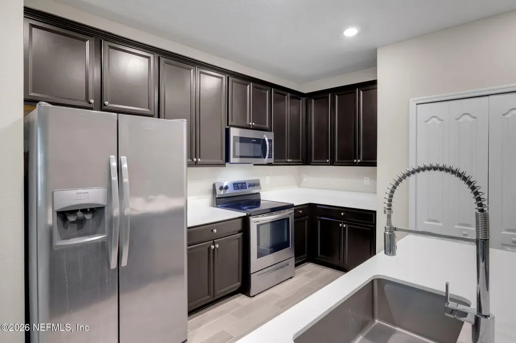 1625 Pottsburg Point Drive Jacksonville FL 32207