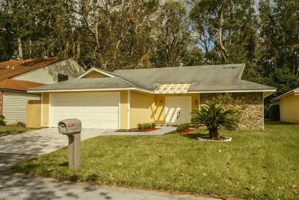 13009 Bent Pine Court E Jacksonville FL 32246