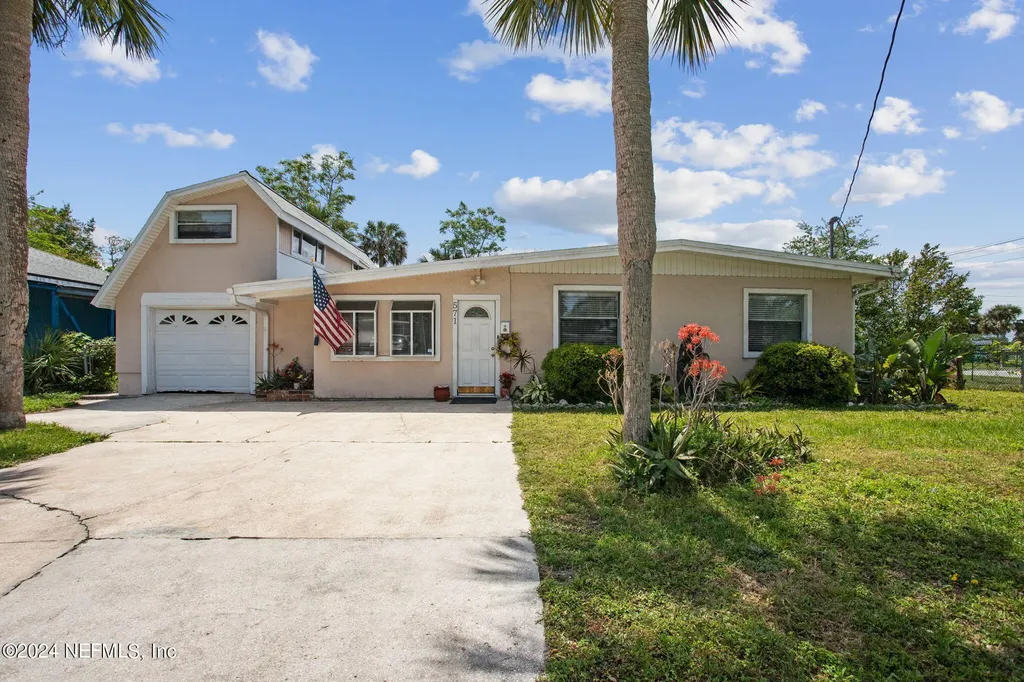 571 Hopkins Street Neptune Beach FL 32266