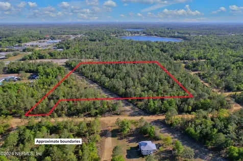 00 New York Street Interlachen FL 32148