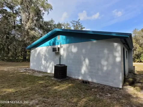 1011 Elm Street Welaka FL 32193
