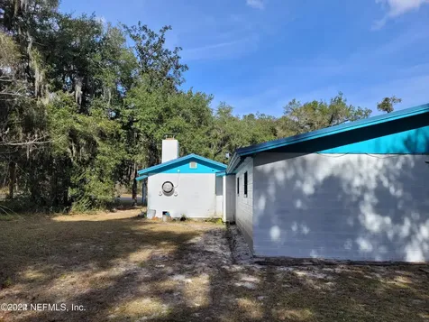 1011 Elm Street Welaka FL 32193