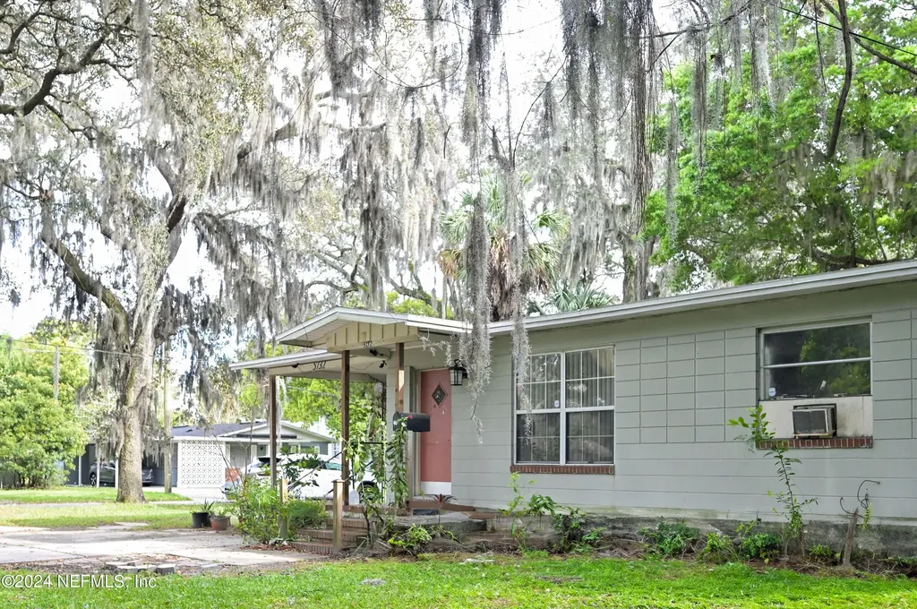 5732 Wiltshire Street Jacksonville FL 32211