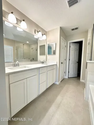 11257 Revolutionary Way Jacksonville FL 32221