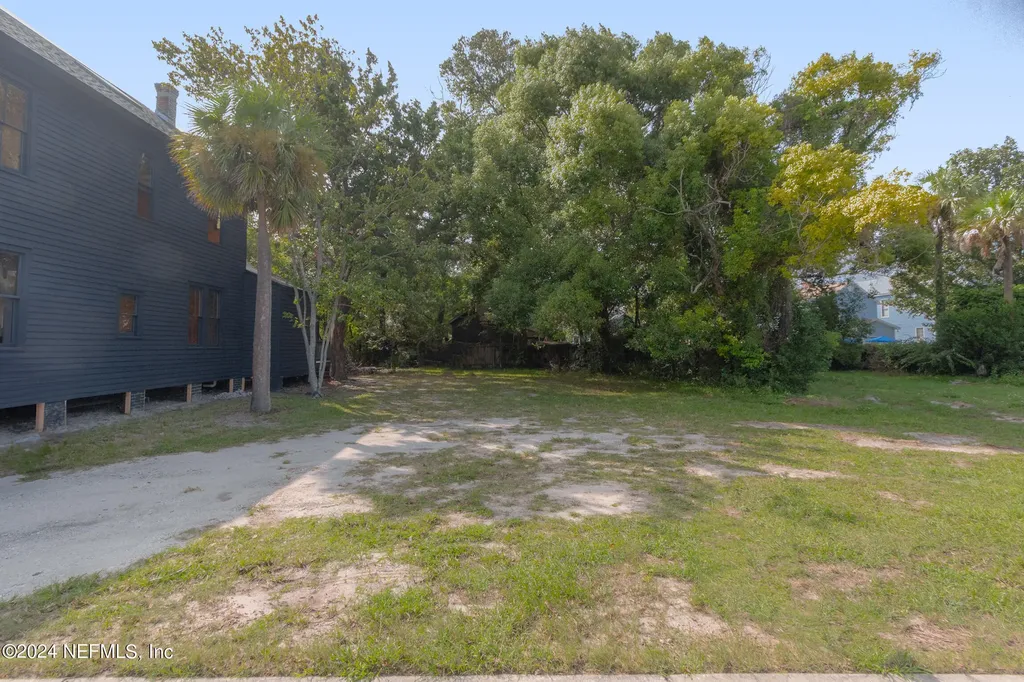 111 S 8th Street Fernandina Beach FL 32034