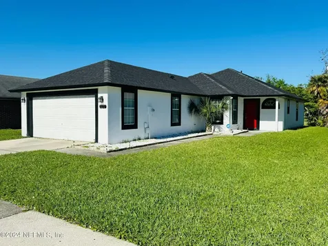 2727 Lantana Lakes Drive W Jacksonville FL 32246