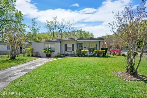 2390 Kinwood Avenue Jacksonville FL 32209
