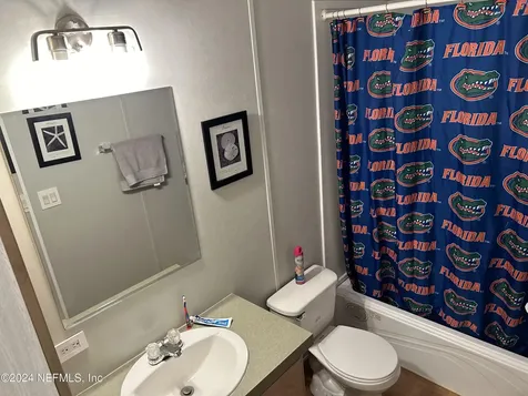 318 Lake Serena Drive Melrose FL 32666