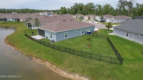 10808 Peacock Landing Court Jacksonville FL 32218