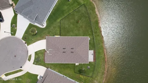 10808 Peacock Landing Court Jacksonville FL 32218