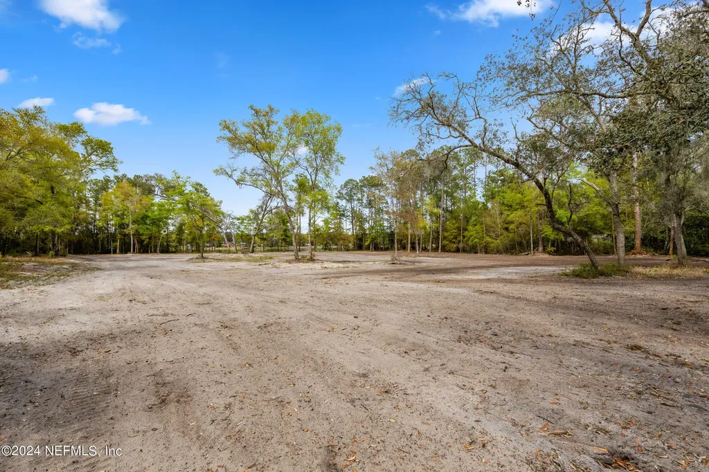 140 Junior Lake Trail Interlachen FL 32148