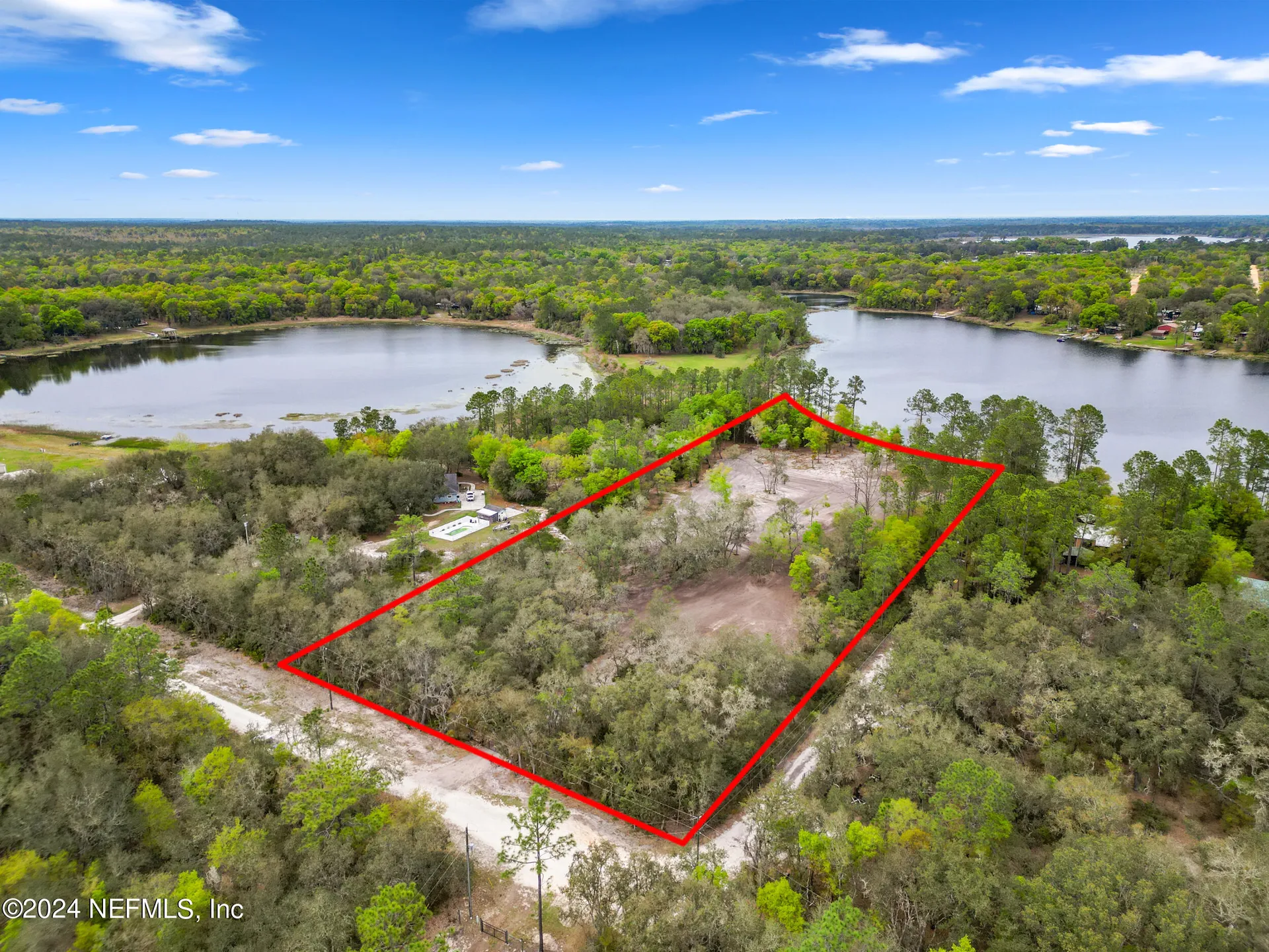 140 Junior Lake Trail Interlachen FL 32148