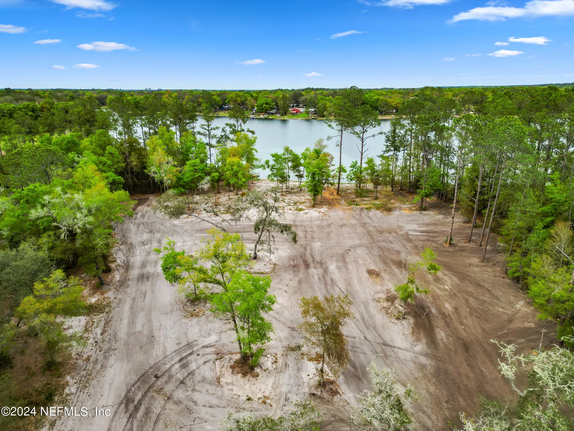 140 Junior Lake Trail Interlachen FL 32148