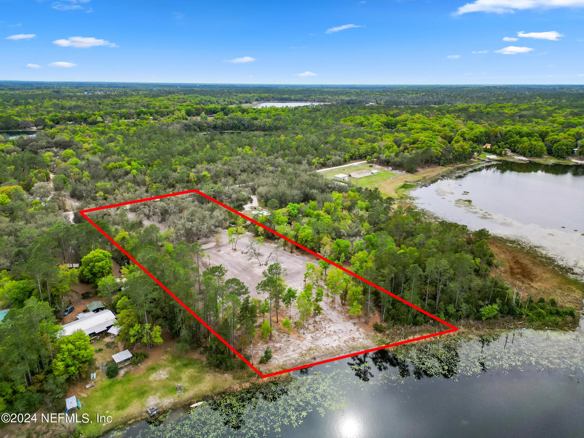 140 Junior Lake Trail Interlachen FL 32148